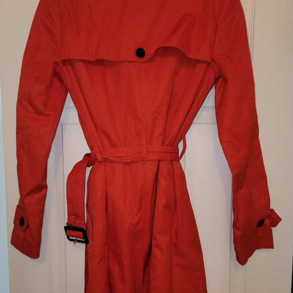 BR Trench Coat - Picture 2 of 4